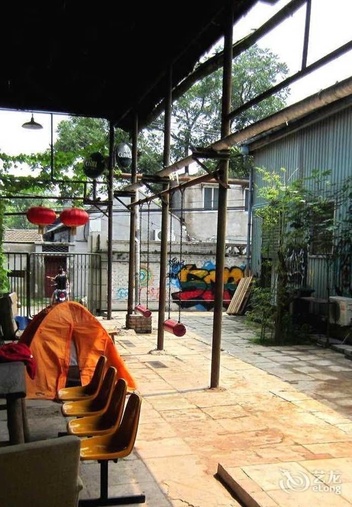 P.Loft Youth Hostel Peking Exteriör bild